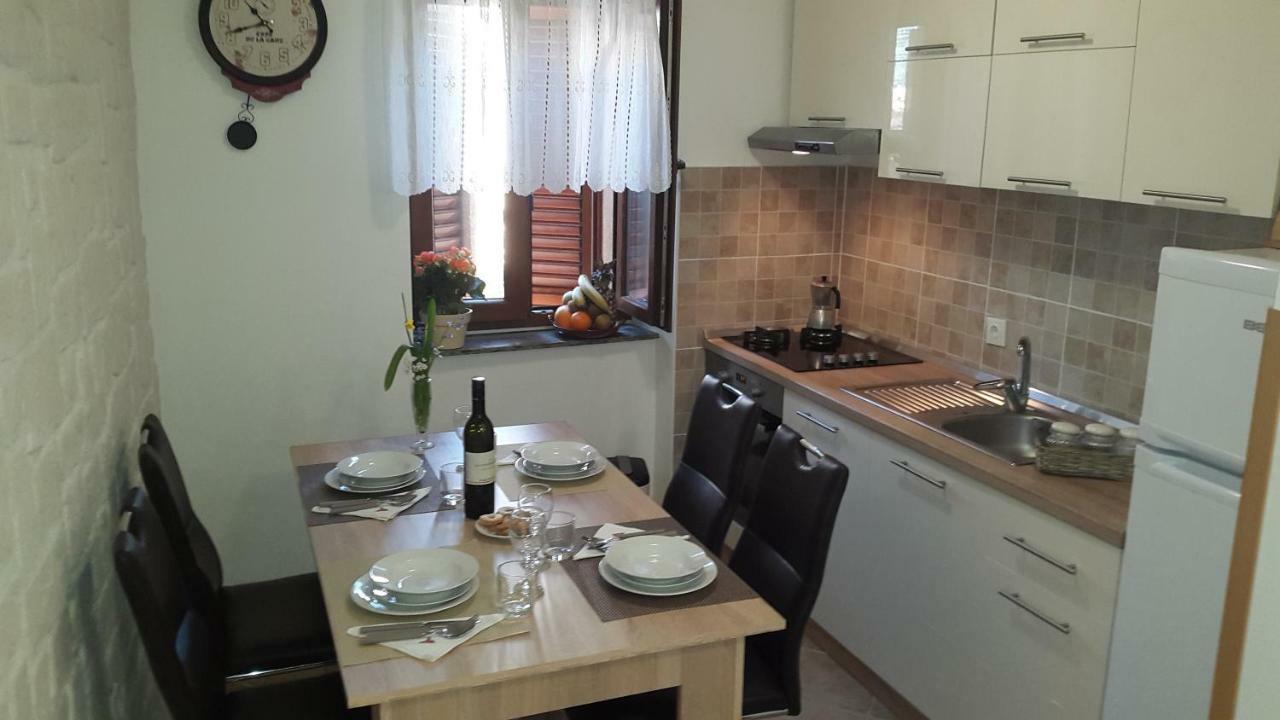Paradise Apartment - Old Town Rab Rab Town Ngoại thất bức ảnh